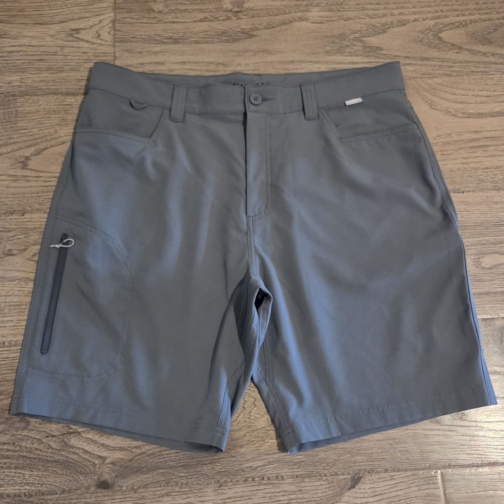 NWOT Simms Fishing Superlight Skiff Cargo Shorts - Blue - UPF 50+ - Size 38x9"
